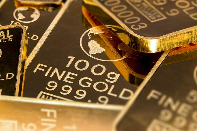 gold to protect from risk