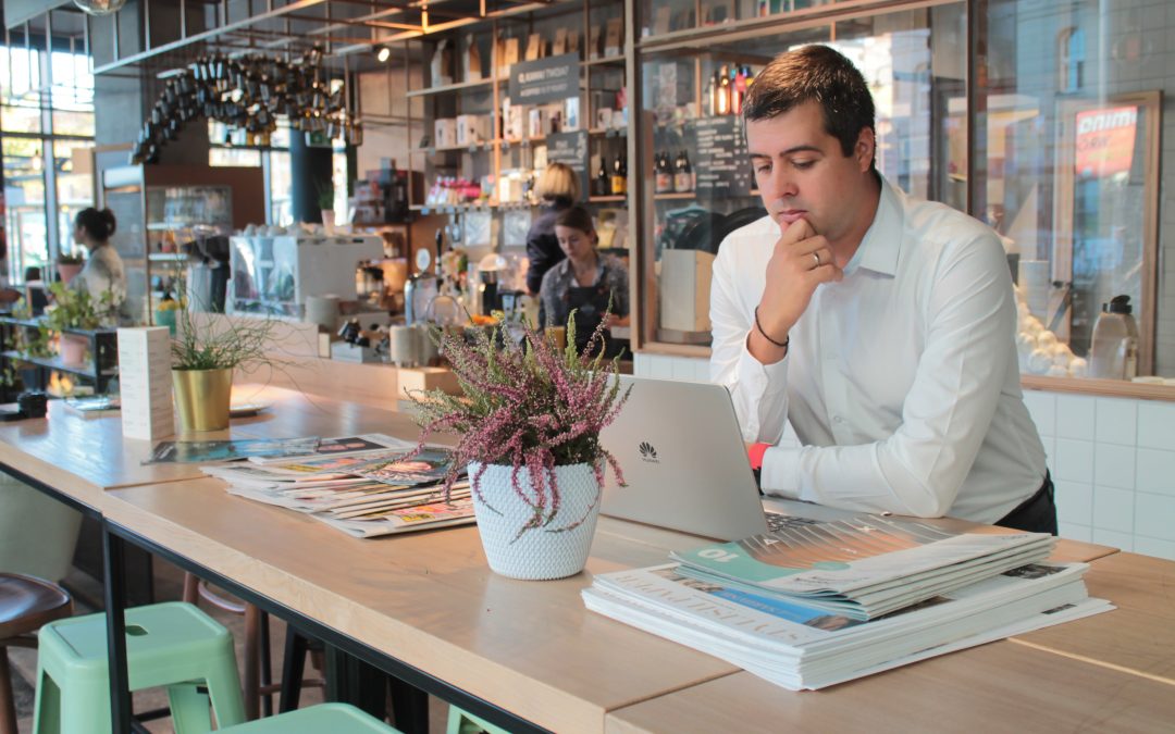man trying to see clear distractions